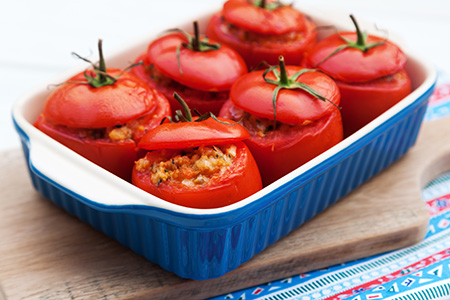 Petits bateaux à la tomate cuits au four