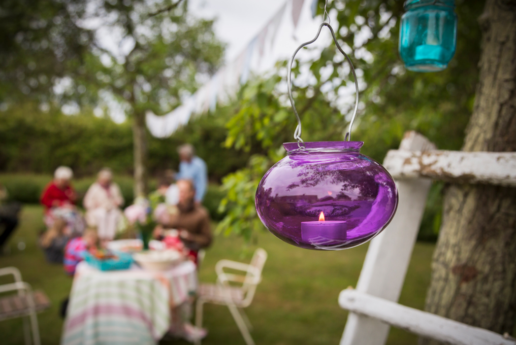 Windlichter als Deko für den Garten