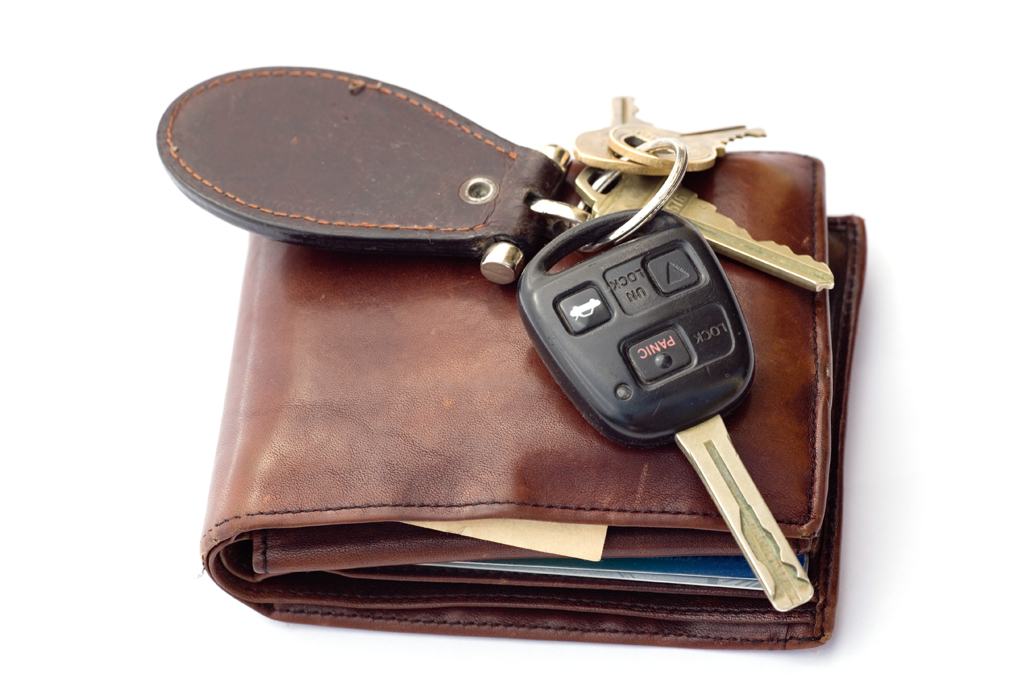 Portafoglio e chiavi della macchina.