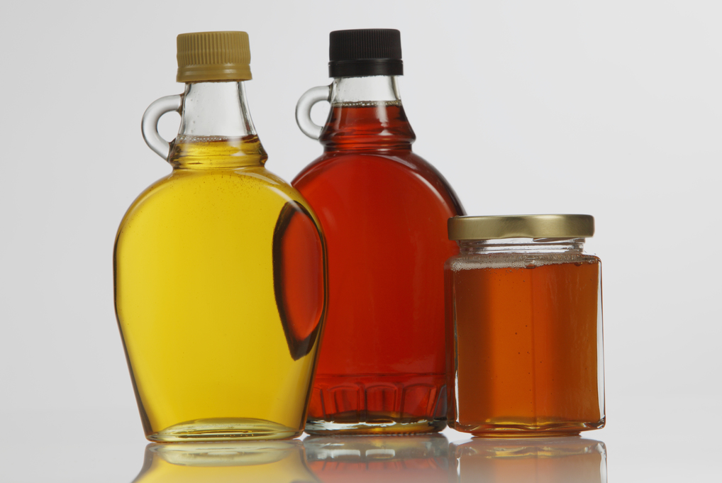 Gefässe mit flüssigem Inhalt