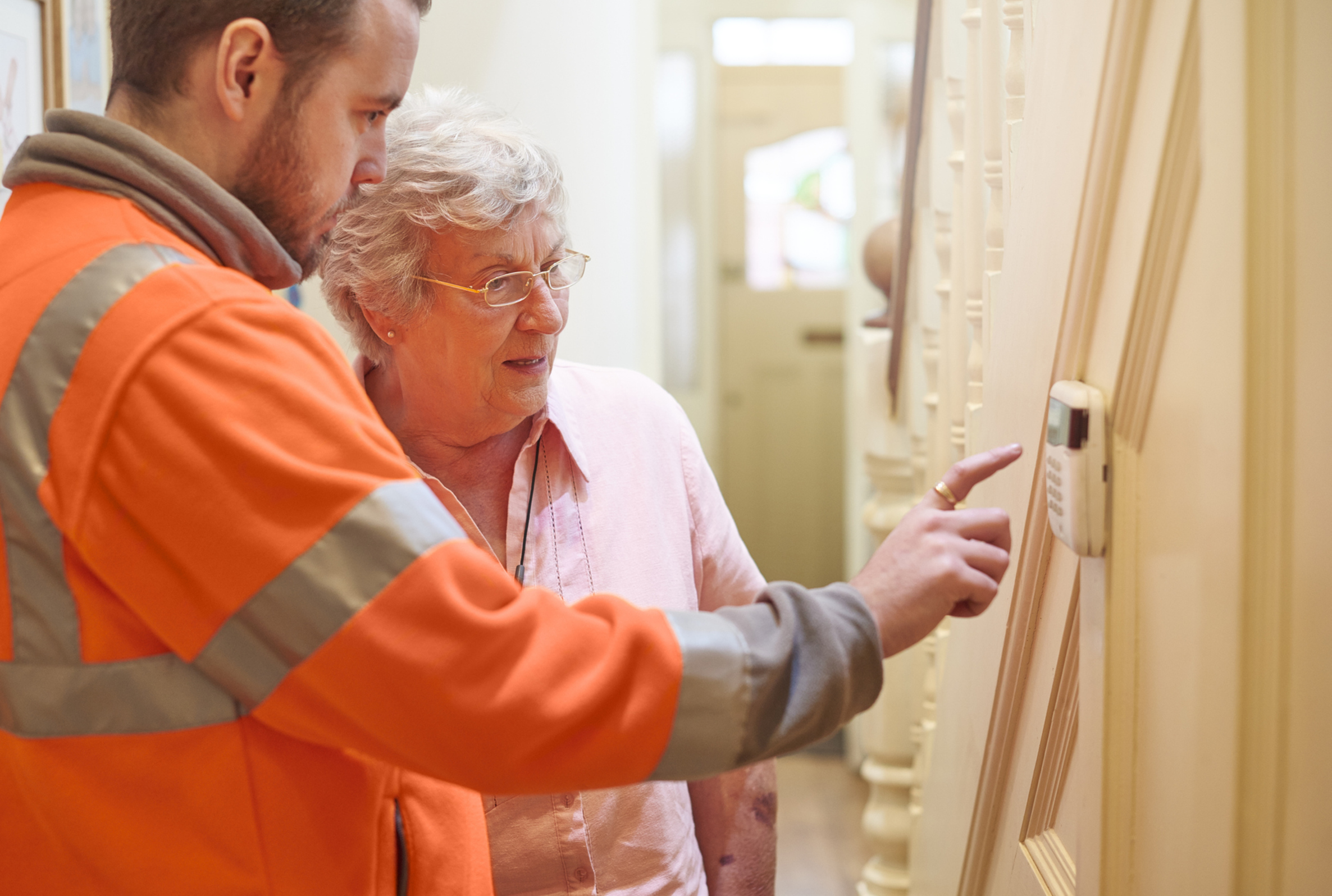 Une femme au conseil en sécurité