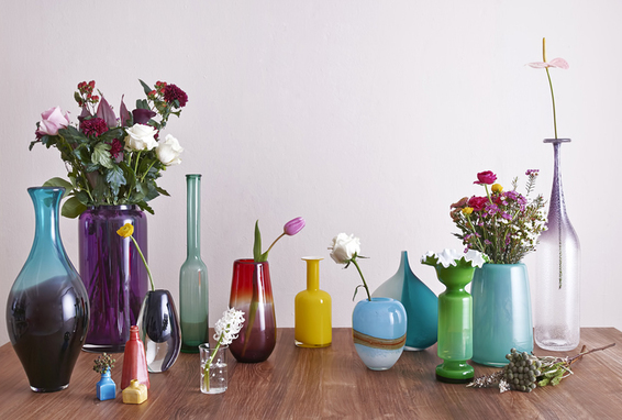 farbige Vasen