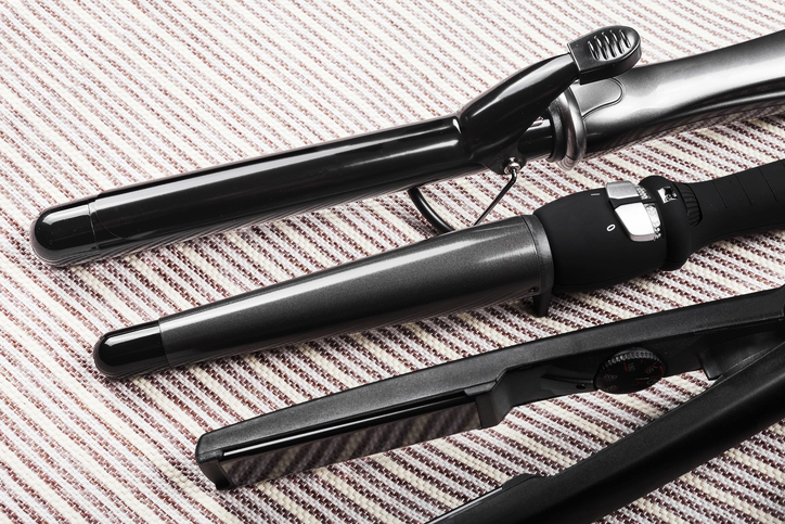 Lockenstäbe und Haarglätter